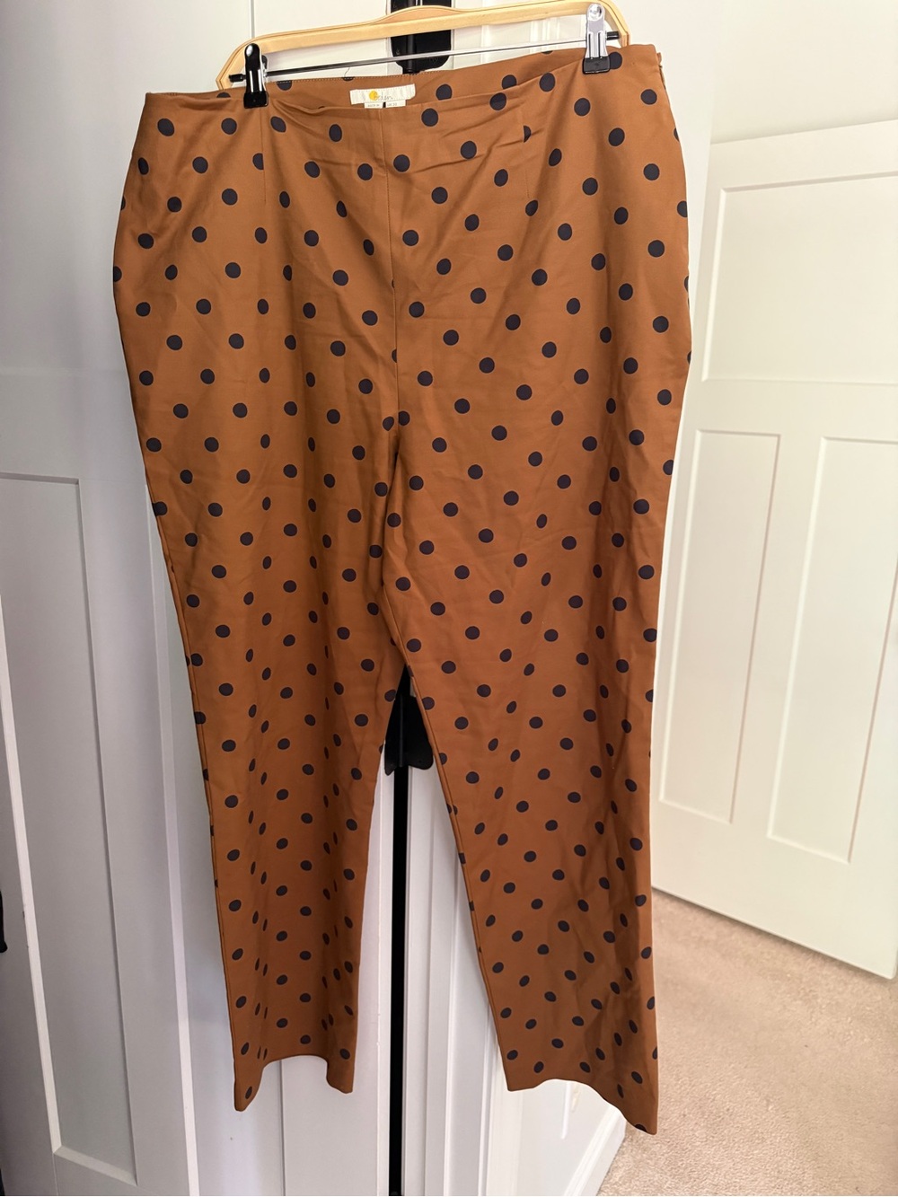 Boden tan black polka dot dress pants